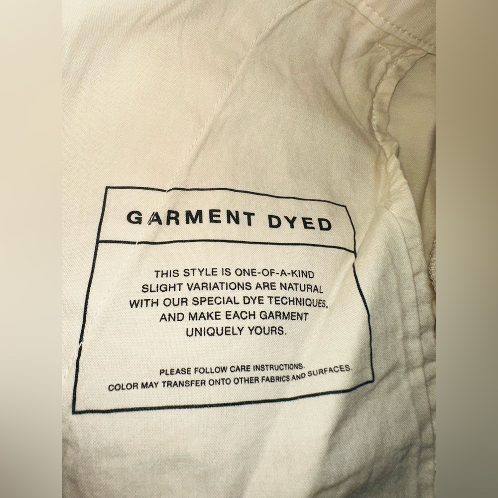 Gap Woman’s Downtown Khaki Petite Pants - Picture 5 of 11